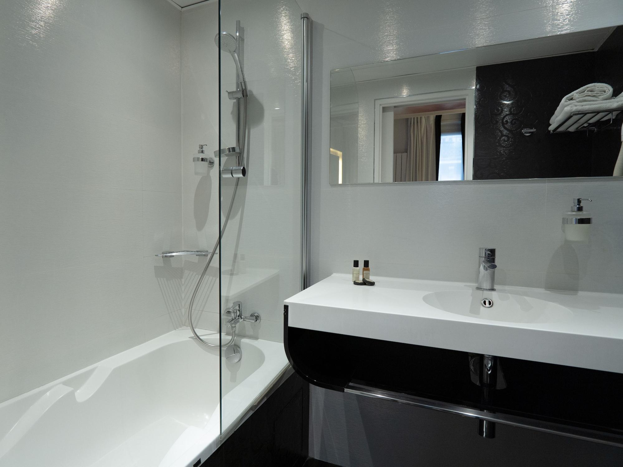 Nouvel Hotel Eiffel Paryż Zewnętrze zdjęcie