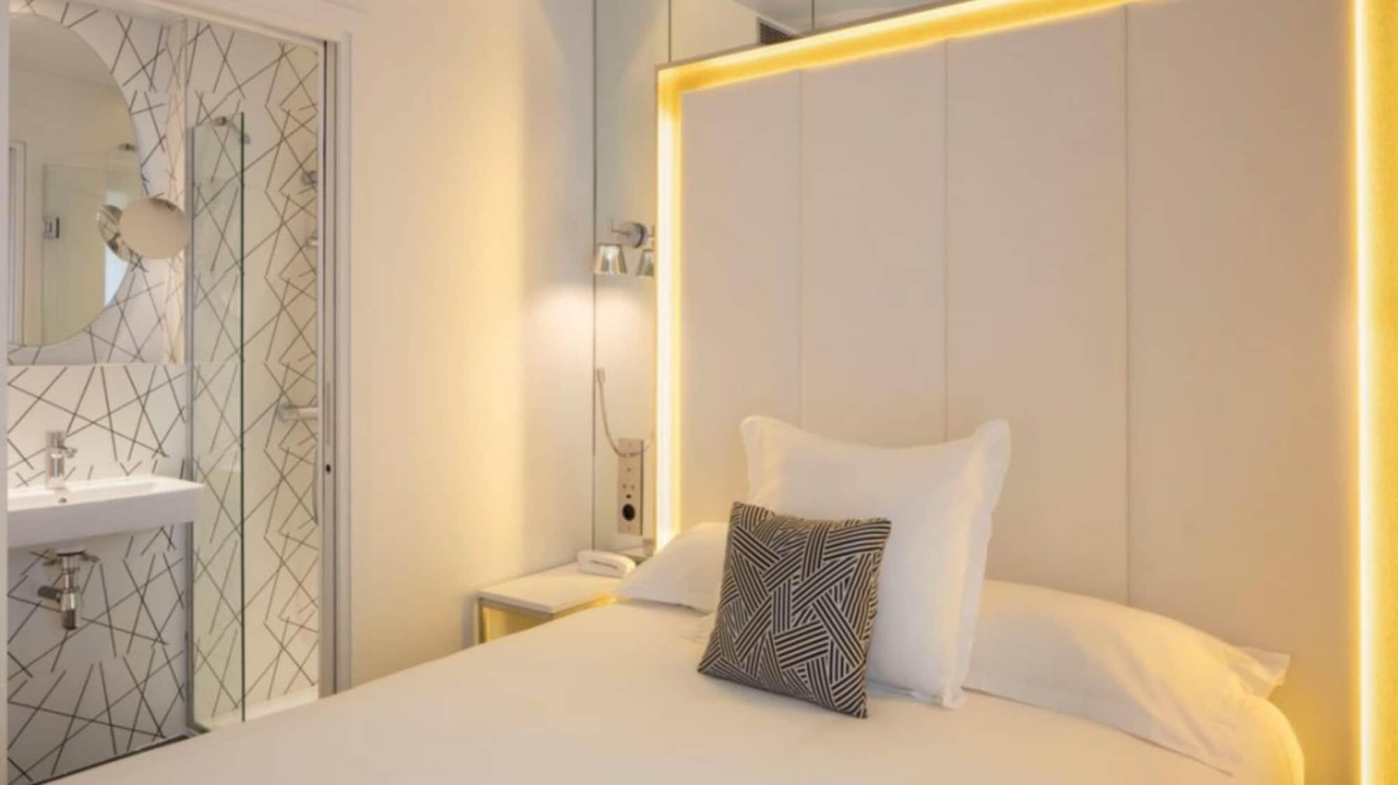 Nouvel Hotel Eiffel Paryż Zewnętrze zdjęcie